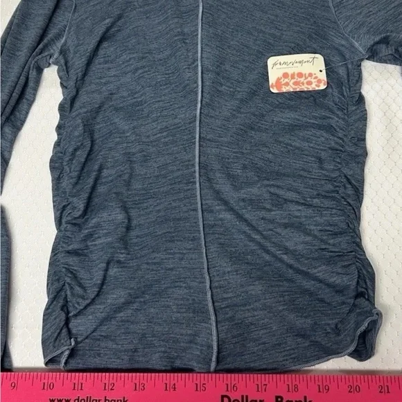 Free People FP Movement Right On Run Long Sleeve Shirt Black & Blue XSmall XS - Picture 7 of 15